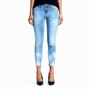 EUC Size 8/29 Light Wash Mid-Rise Crop Jegging